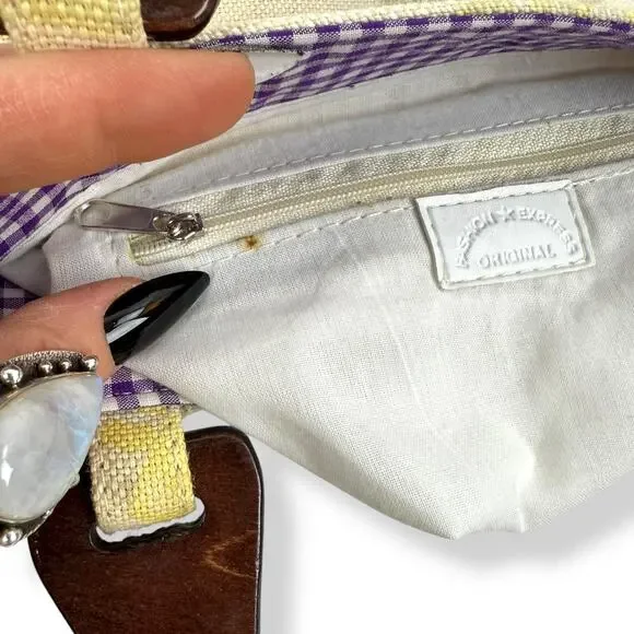 90's woven linen butterfly floral wood handle bag by FASHION EXPRESS ORIGINAL - Picture 11 of 16